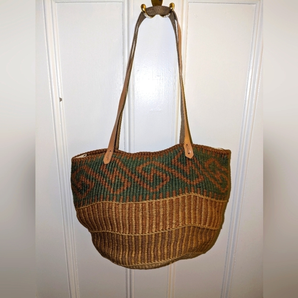 Sisal vintage bag Woven